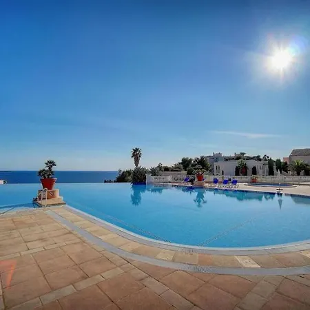 Evasion - Piscine A Debordement, Parking Prive, Clim, Splendide Vue *